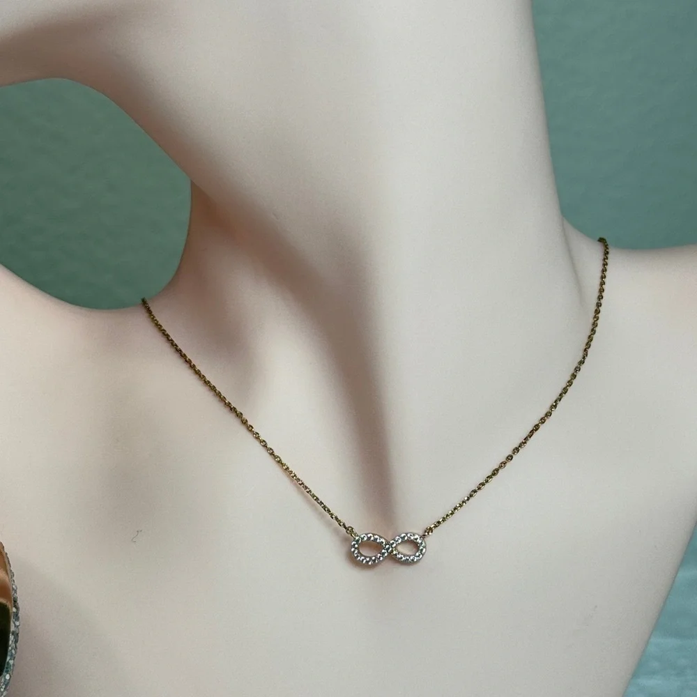 ⚜️ Gold and Silver Infinity Necklace